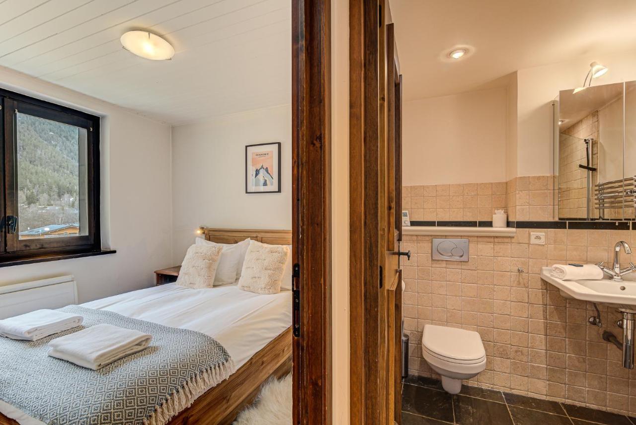 Apartment Les Drus - Alpes Travel - Chamonix - Sleeps 6 Экстерьер фото